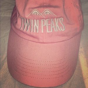 Twin Peaks - Sport cap - Pink Uniform